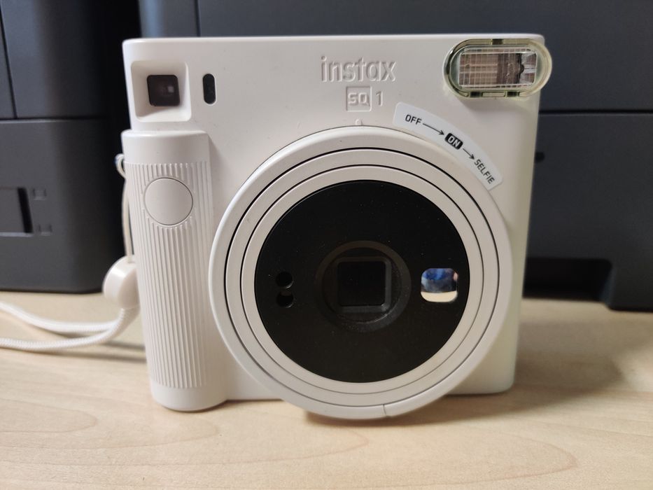Instax square z jednym opakowaniem zdjęć