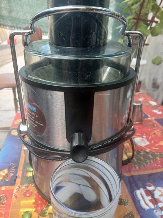 Продам соковижималку