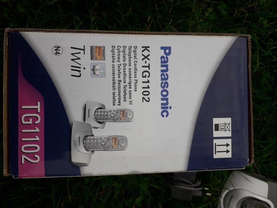 Telefon cyfrowy bezsznurowy Panasonic KX-TG1102