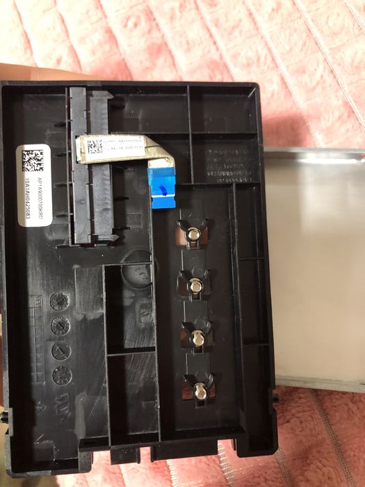 Карман/бокс для SSD; HDD.