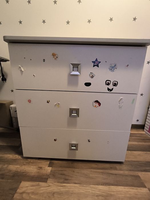 Komoda dla dziewczynki