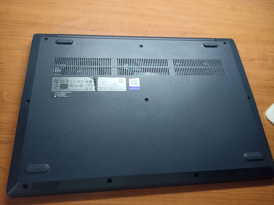 Lenovo ideapad 3 15IIL05 i5-1035g1 8gb ram 1tb hdd 15.6 abyss blue