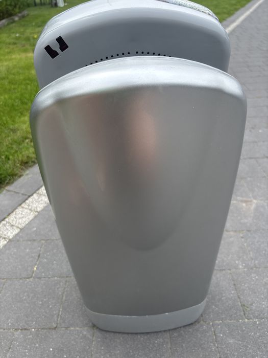 Kieszeniowa suszarka do rąk Vama Tornado PROtech SF 1750W (Srebrna)