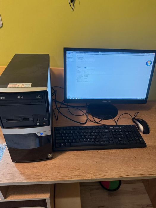 Komputer stacjonarny zestaw