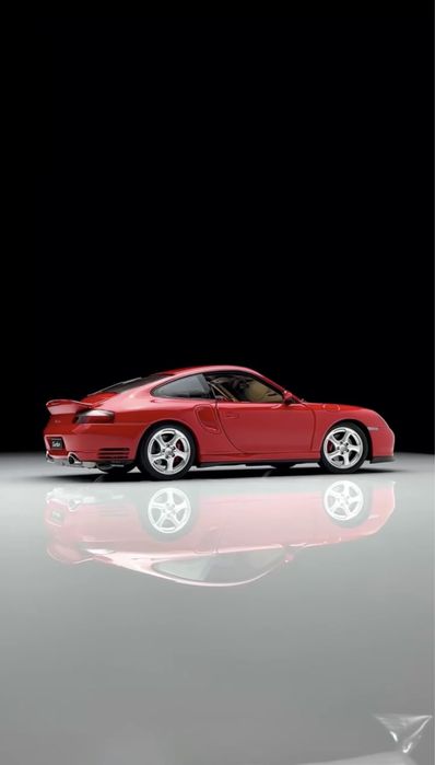Модель Porsche 911 996 Turbo Autoart 1/18