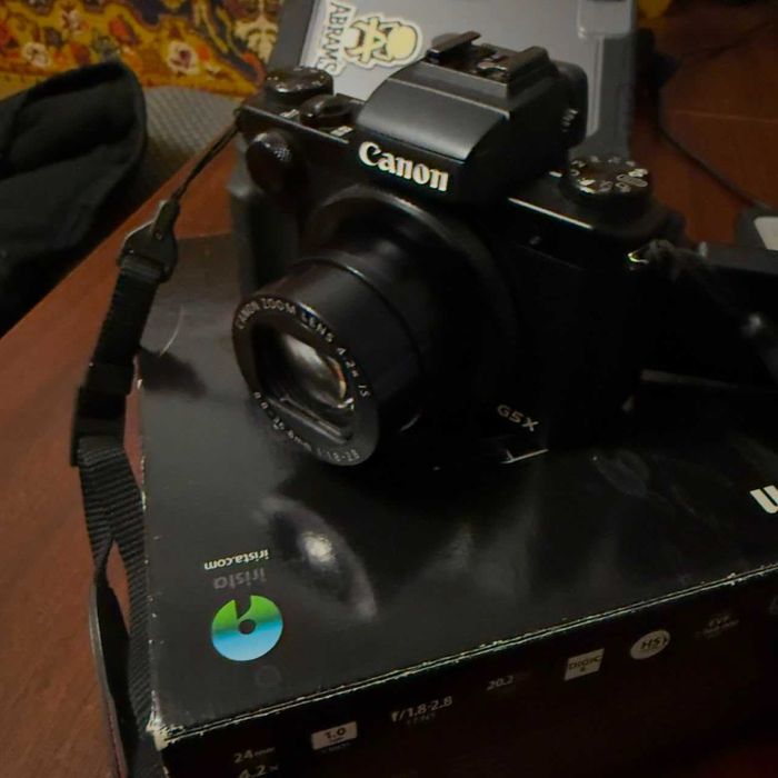 Продаж крутого фотоапарату Canon PowerShot G5X