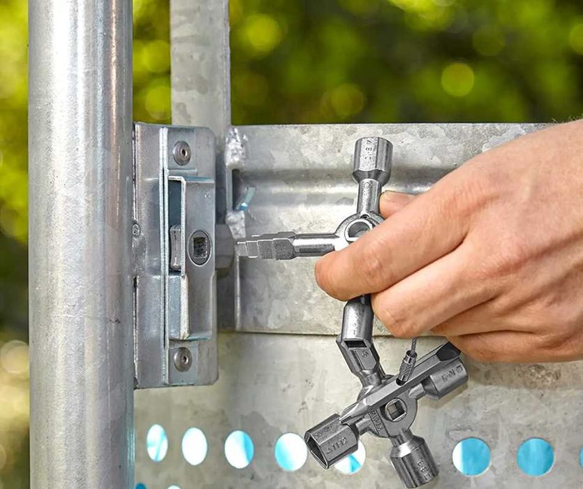 Wielofunkcyjny klucz do szafek grzewczych elektrycznych 10w1