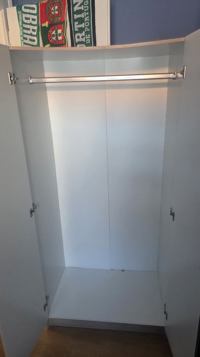 Conjunto de móveis em Bom estado