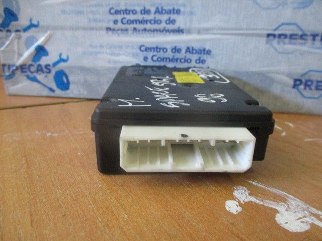 Centralina motor / ECU MITSUBISHI Space Wagon (N9_W, N8_W)