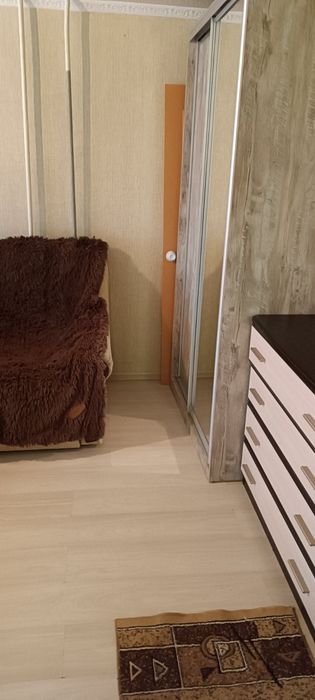 Продам 1 кімнатну .гостинку м.ПІВДЕННЕ