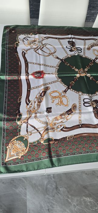 Chusta, apaszka duża elegancka