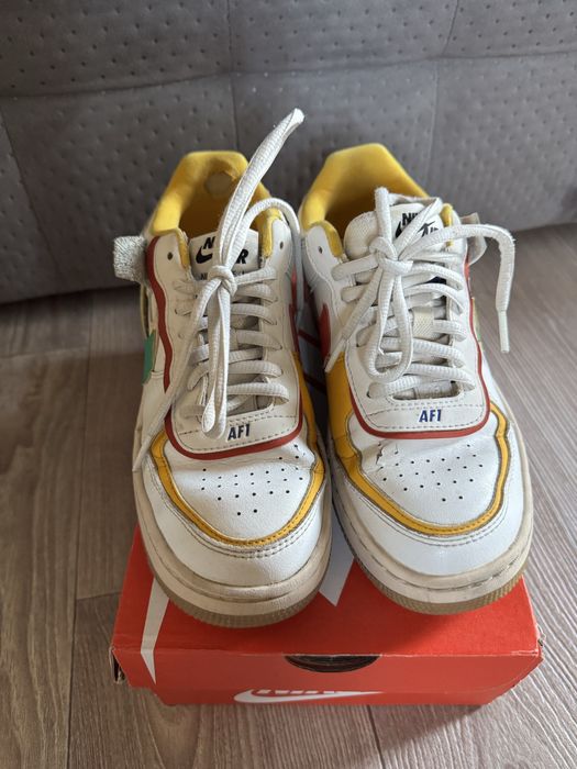 Кросівки nike жіночі