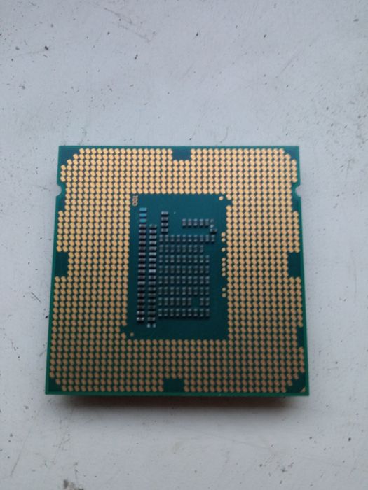 Процессор intel core i3.