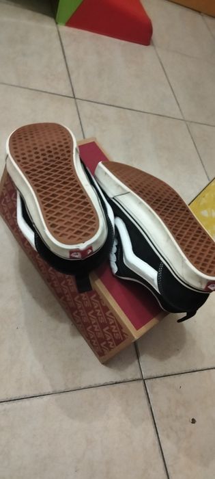 Tenis vans  usados em bom estado