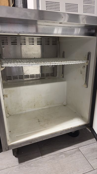 Холодильник Daewoo fsu200R