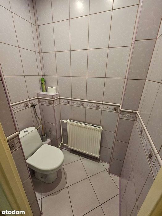 ELegancki dom z pięknym ogrodem i okolicą, 1 km od Krasnegostawu