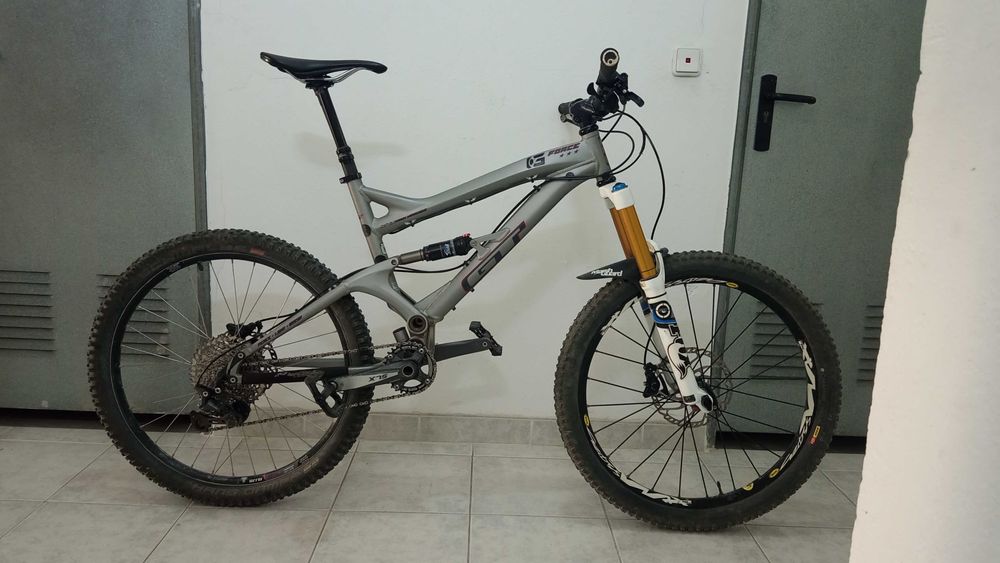 GT Force 3.0 com extras