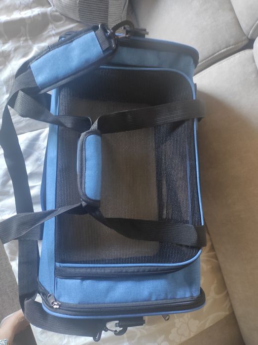 Caixa transporte animal, altura 34cm, comprimento de 48cm, nova, em perfeito estado