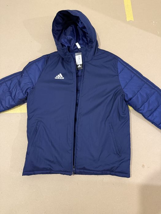 Куртка adidas нова