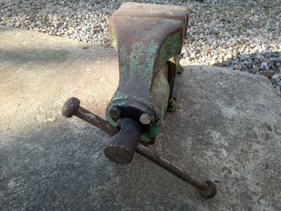 Imadło ślusarskie duże, ciężkie solidne.