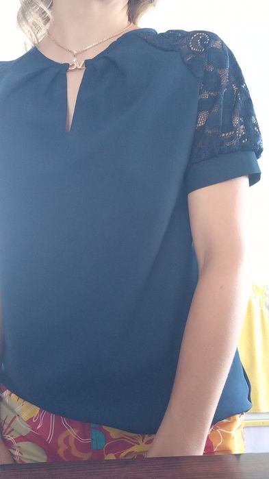 Блуза темно - синя