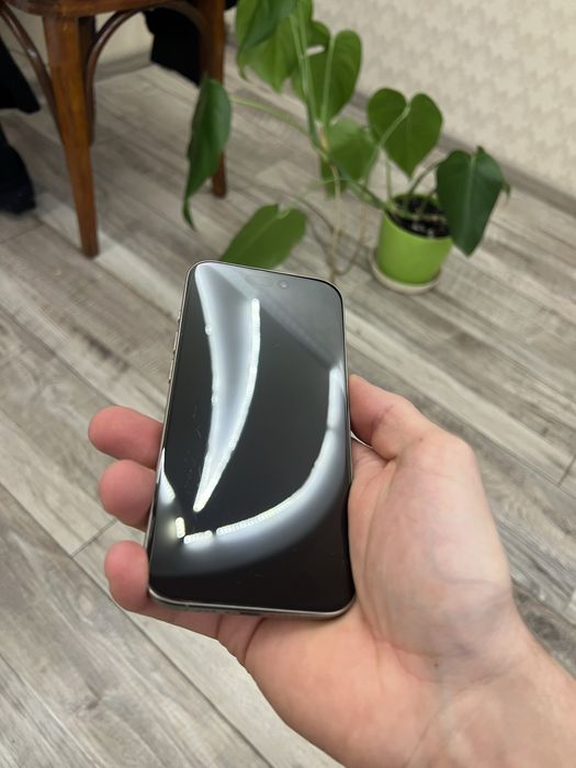 iPhone 15 Pro 128GB Natural Titanium