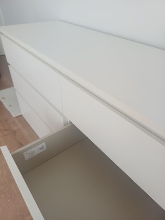 Comoda Malm Ikea