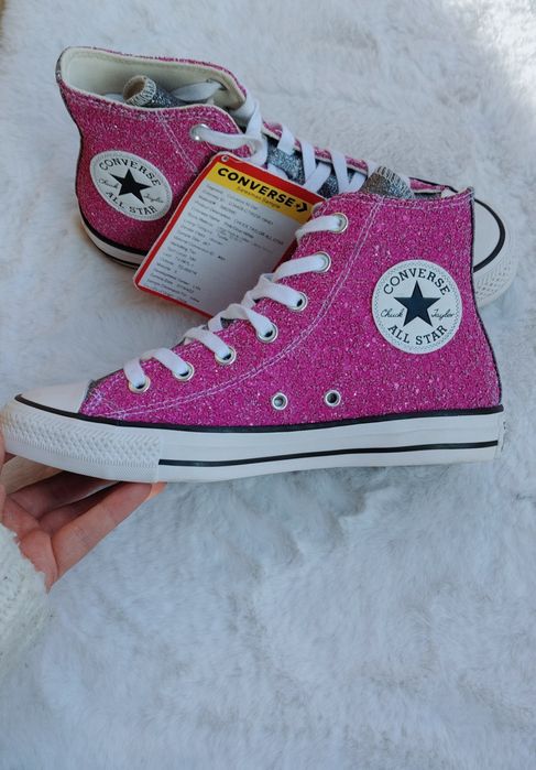 Hit Sezonu Wysokie błyszczące trampki Converse rozmiar 38  limitowana