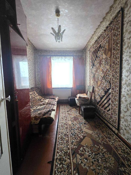 Продам 3-кімнатну квартиру с. Розсошенці