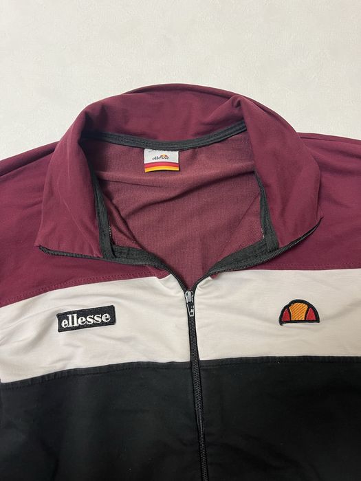 Олімпійка ellesse