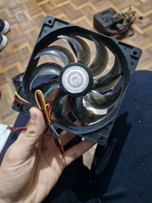 Ventoinhas computador436414149203087360