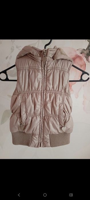 Bezrękawnik dla dziewczynki