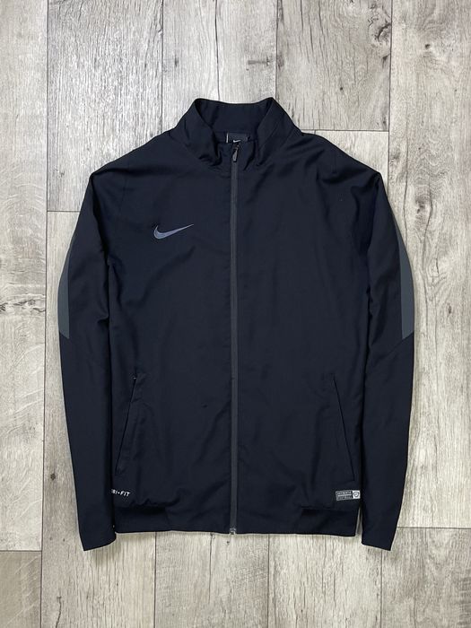 Nike dri-fit кофта олимпийка L размер спортивная черная