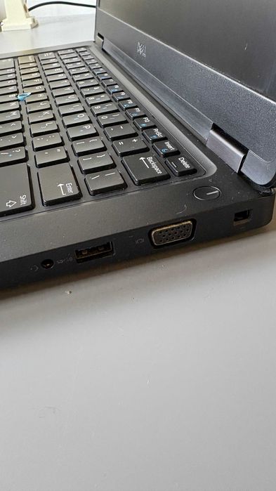 Laptop DELL 14" Latitiude 16GB 512GB i7 Karta SIM