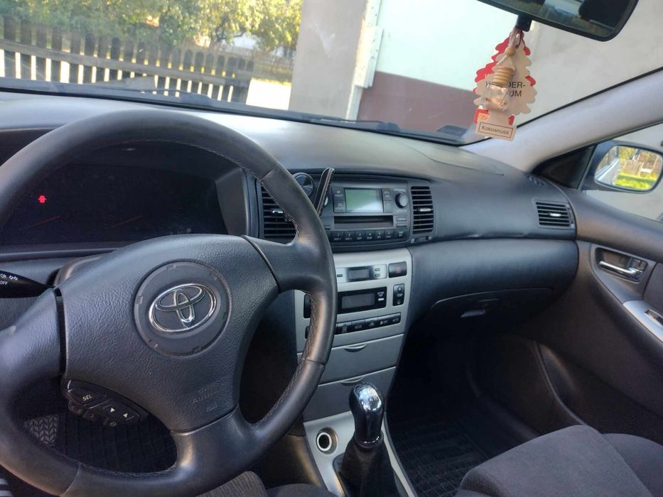 Samochód Toyota Corolla 2.0 D-4D