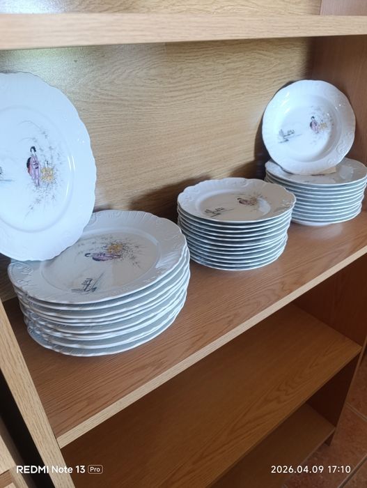 Serviço de jantar em porcelana Vista Alegre