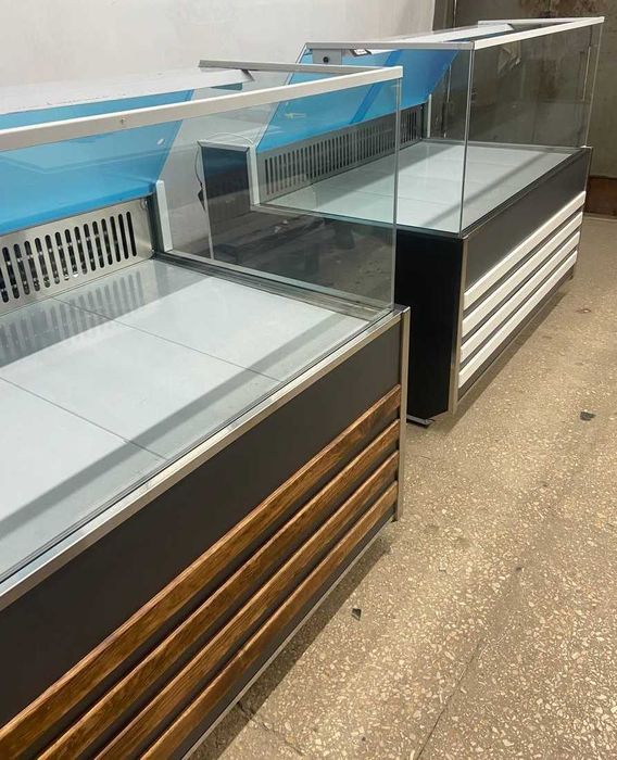 Холодильна вітрина AVS OPTIMUM CUBE(-3..+5)1,8 м