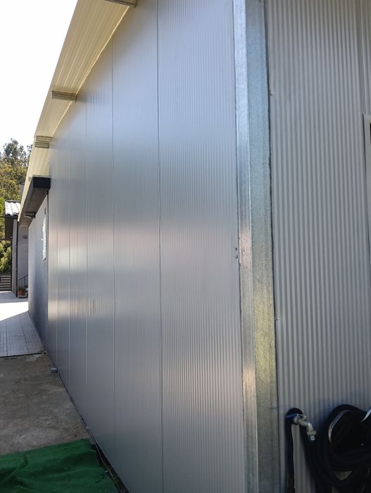 Fachadas Modernas em Painel Sanduíche - Estética e Isolamento