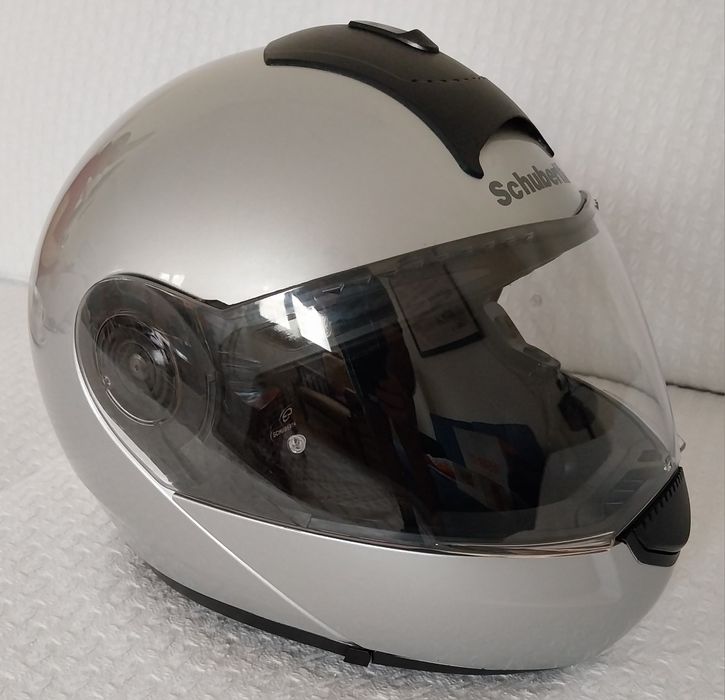 Capacete Schuberth C3 com intercomunicador integrado