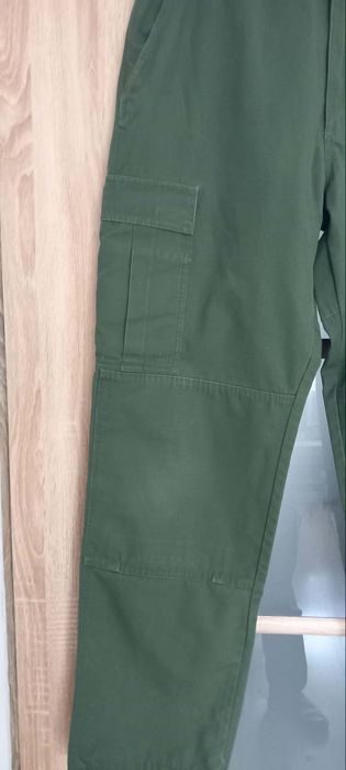 Ciemnozielone spodnie cargo,5.11 Tactical,r.L