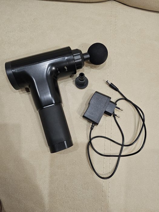 Продам перкусійний фасціальний масажер