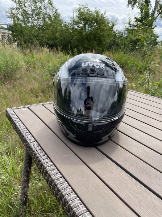 Kask motocyklowy uvex