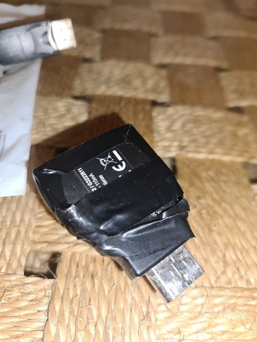 Adaptador DisplayPort Macho para VGA Fêmea - CableExpert + Qilive