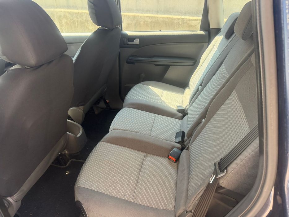 Ford Focus CMax 1.8 ( Gasolina )