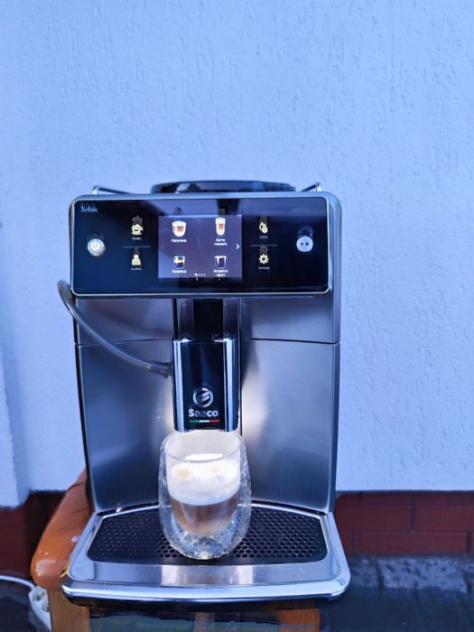 Кавомашина кофемашина Saeco Xelsis SM7683
