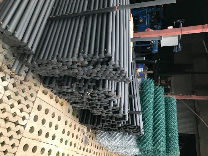 słupki pod siatkę fi 48,3x2,9mm