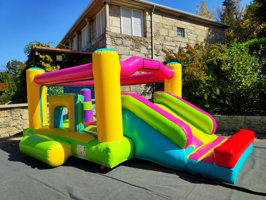 Aluguer de Insufláveis e Trampolim