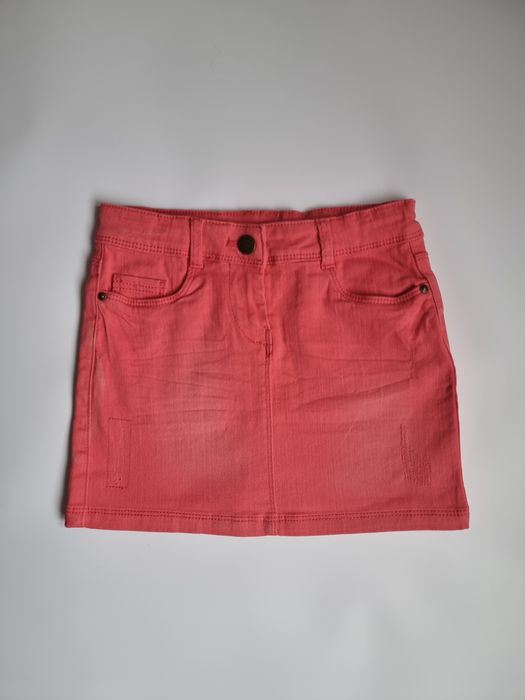 Spódniczka różowa czerwona dla dziewczynki rozmiar 116 tape a l'oeil