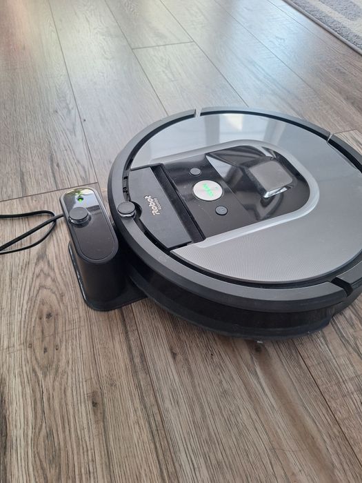 SPRZEDAM irobot roomba 965