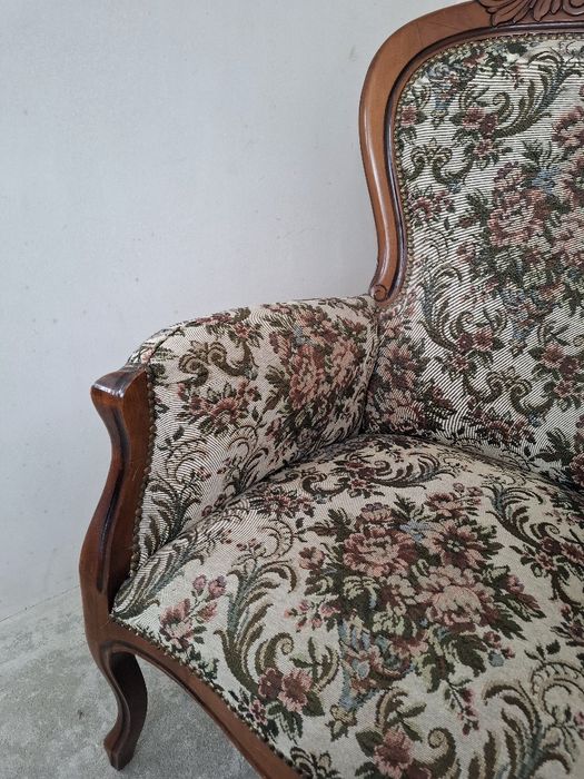 Fotel w stylu ludwikowskim gobelin  stylowy duży fotel tron